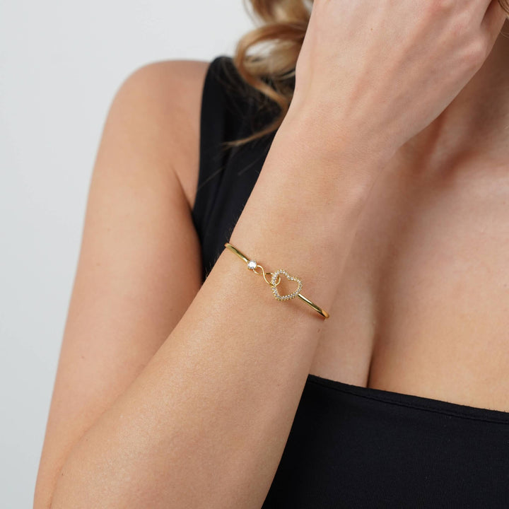 Gelang Cinta Tanpa Akhir