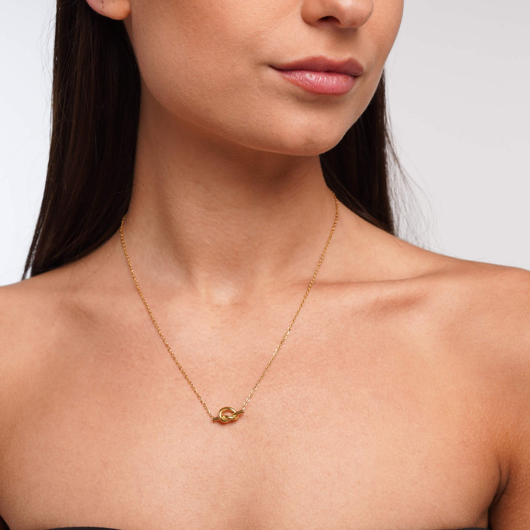 Kalung Simpul