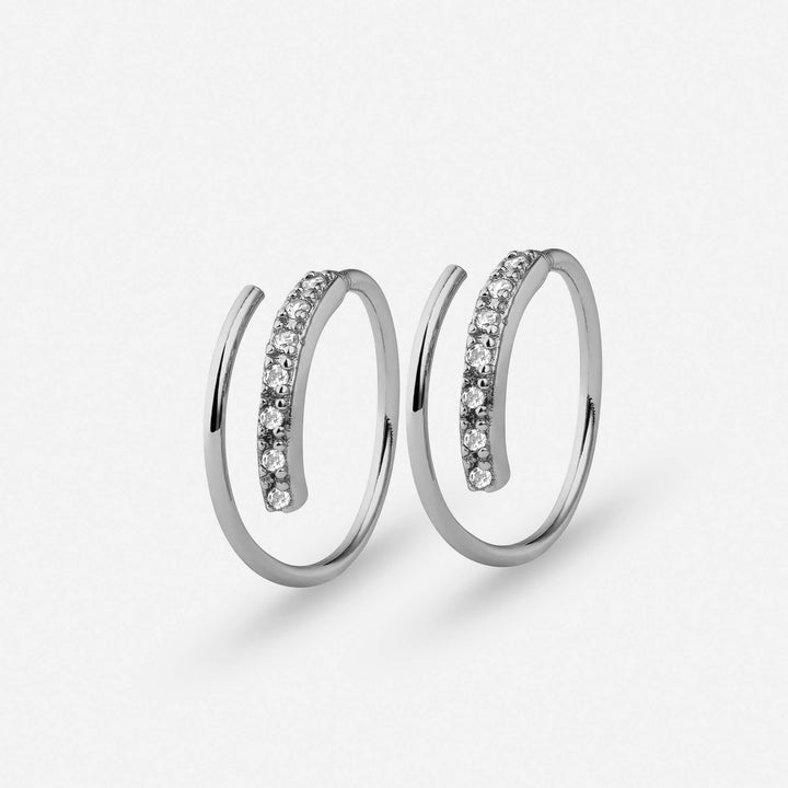 Anting Kristal Ganda