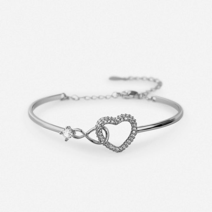 Gelang Cinta Tanpa Akhir